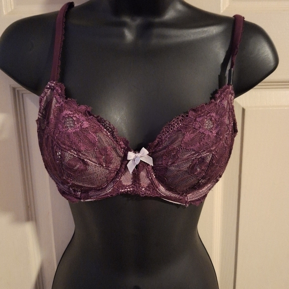 Victoria's secret underwire bra size 34C - Picture 1 of 5